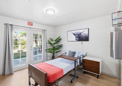 A bedroom at Newport Heights